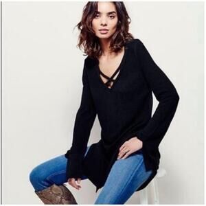 Free‎ People Long Sleeve Criss Cross Front Tunic Sweater Black Size S